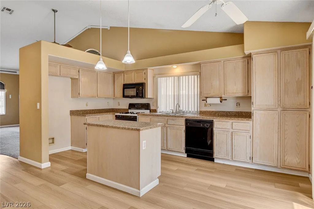 811 Rio Poco, Henderson, NV 89015