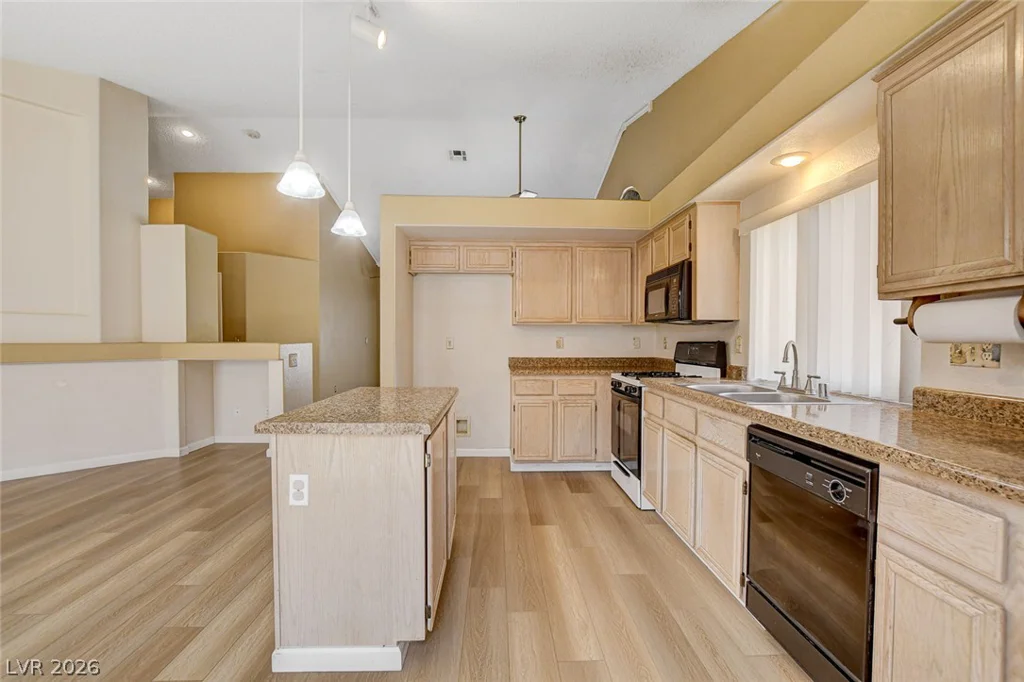 811 Rio Poco, Henderson, NV 89015