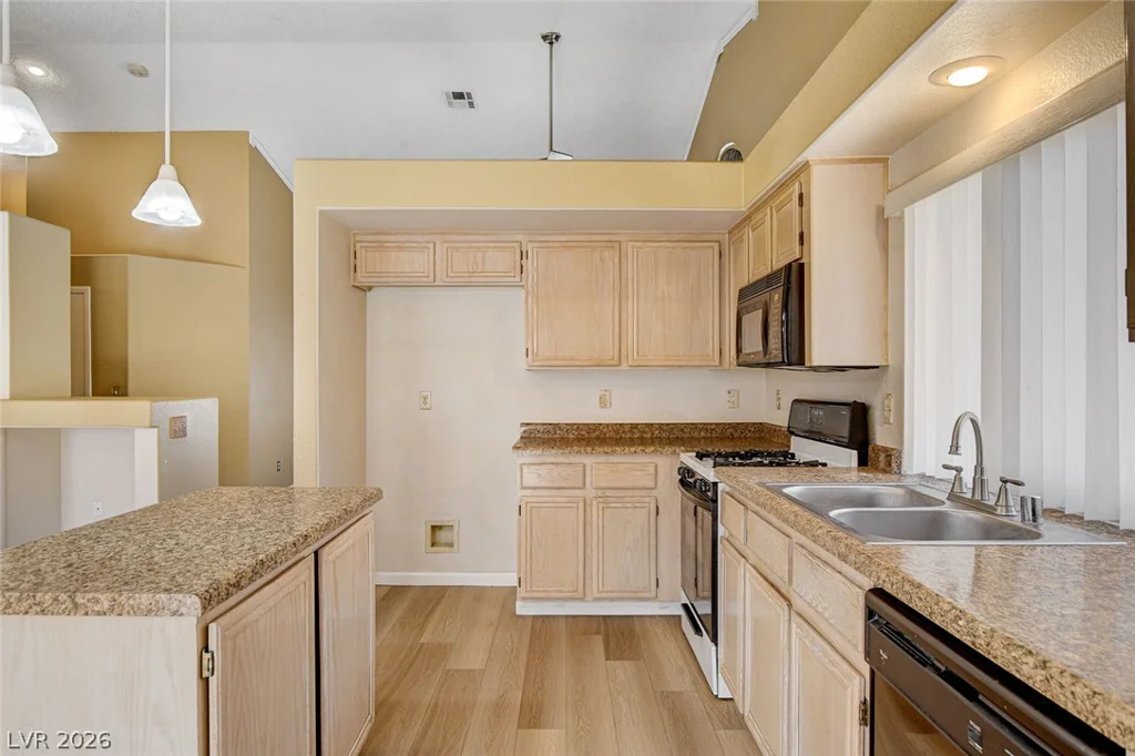 811 Rio Poco, Henderson, NV 89015