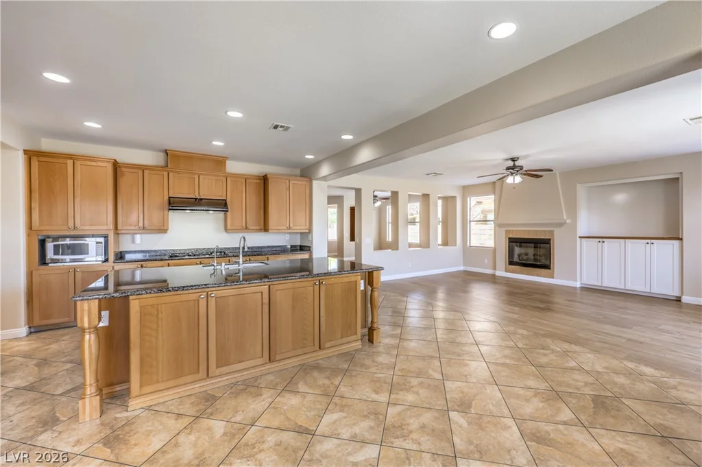 1044 VIA SAINT LUCIA, Henderson, NV 89011