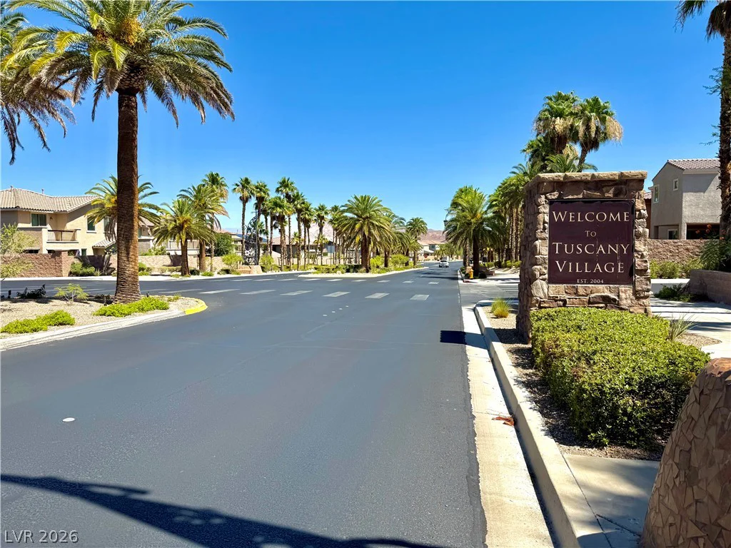 1044 VIA SAINT LUCIA, Henderson, NV 89011