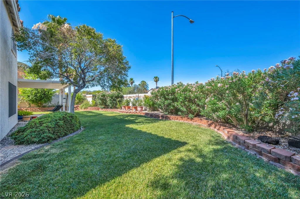 9511 Coral Bell, Las Vegas, NV 89123