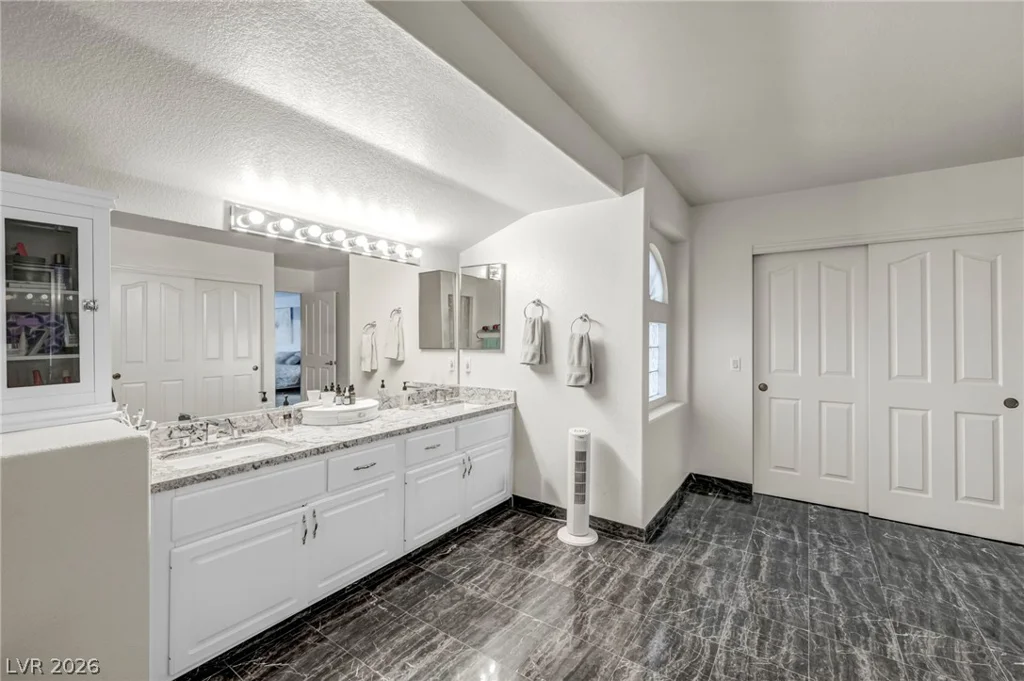 9511 Coral Bell, Las Vegas, NV 89123