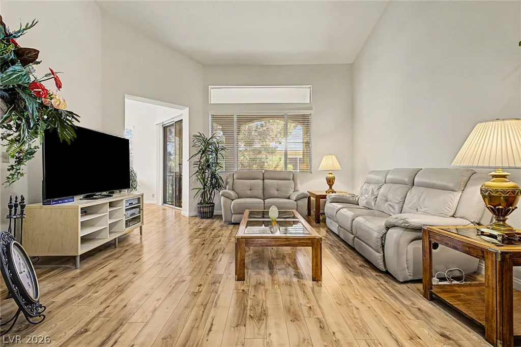 5155 Tropicana, Las Vegas, NV 89103