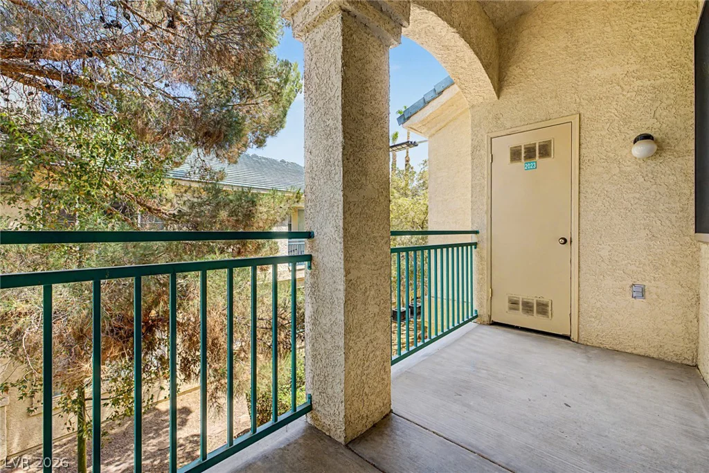 5155 Tropicana, Las Vegas, NV 89103