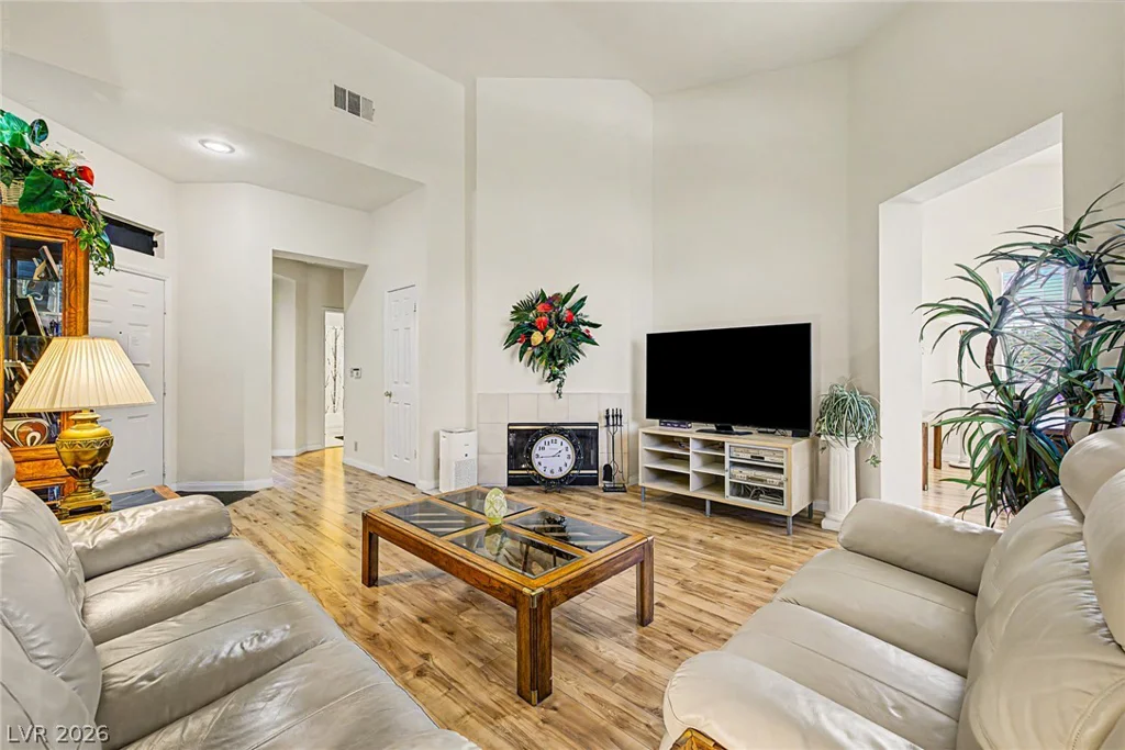 5155 Tropicana, Las Vegas, NV 89103