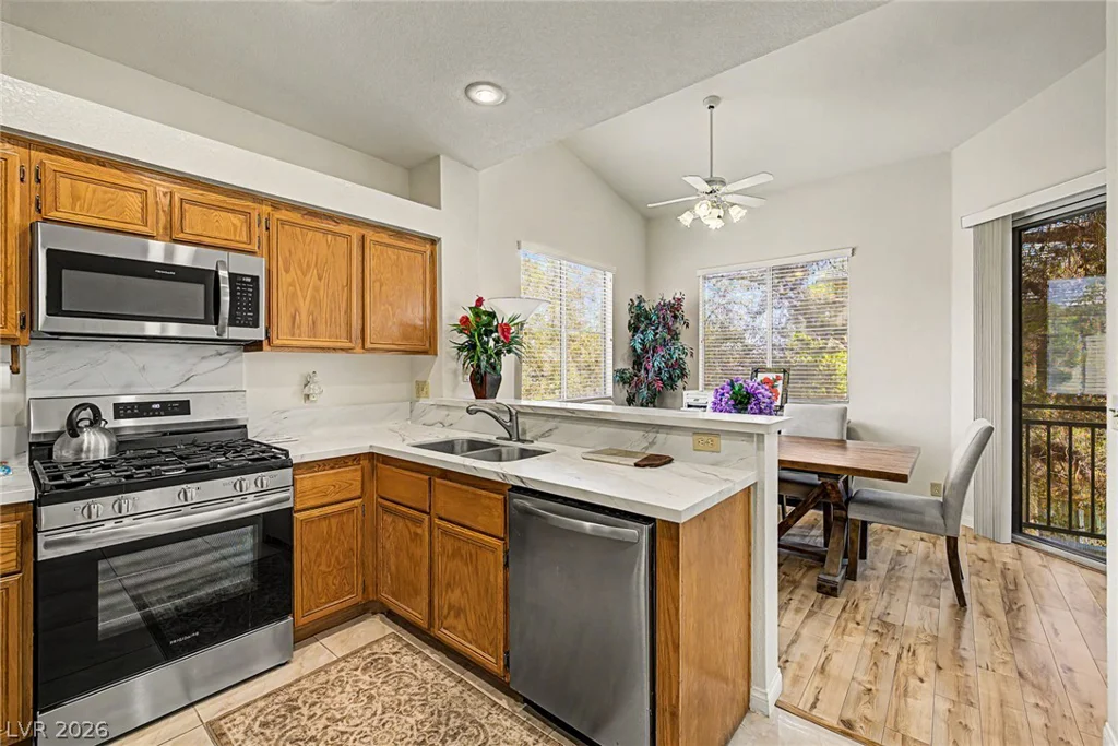 5155 Tropicana, Las Vegas, NV 89103
