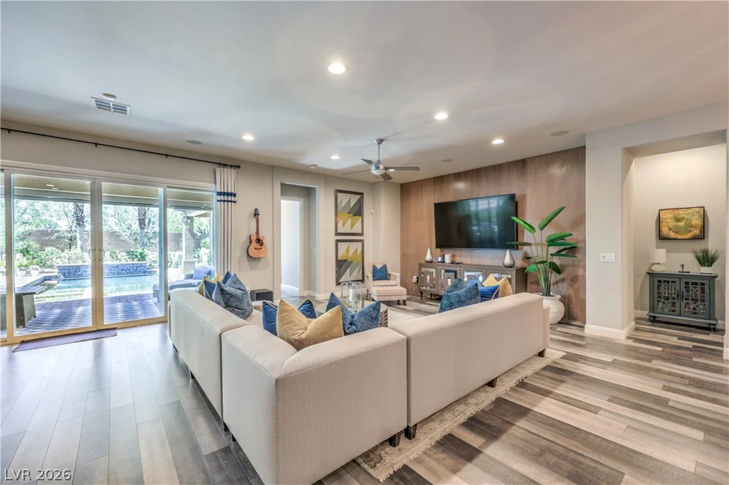 7119 Arabian Ridge, Las Vegas, NV 89131