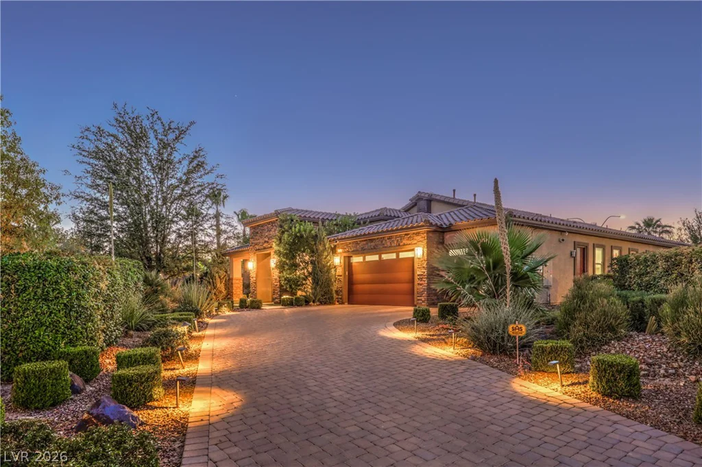 7119 Arabian Ridge, Las Vegas, NV 89131