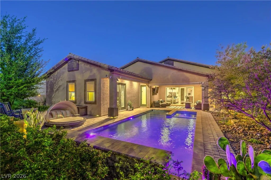 7119 Arabian Ridge, Las Vegas, NV 89131