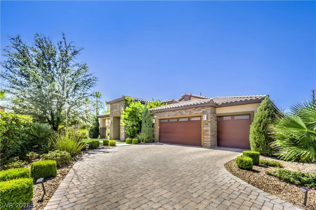 7119 Arabian Ridge, Las Vegas, NV 89131