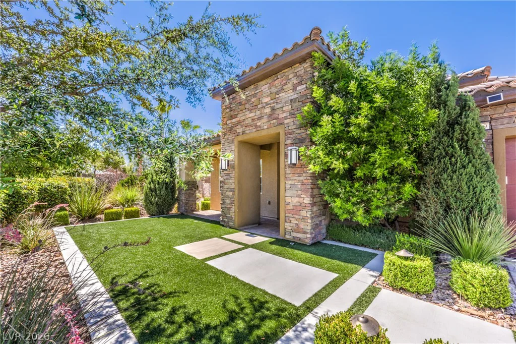 7119 Arabian Ridge, Las Vegas, NV 89131
