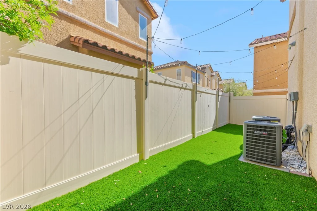 8850 Brindisi Park, Las Vegas, NV 89148