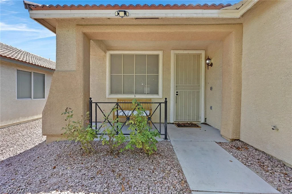 9127 Ivybridge, Las Vegas, NV 89123