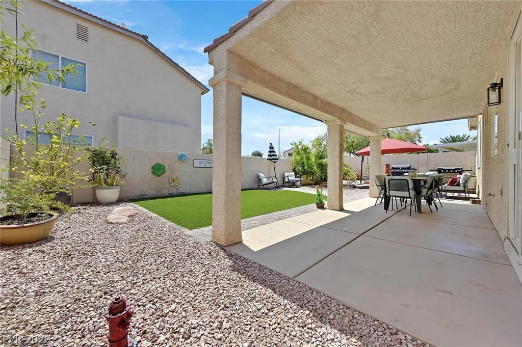 9127 Ivybridge, Las Vegas, NV 89123