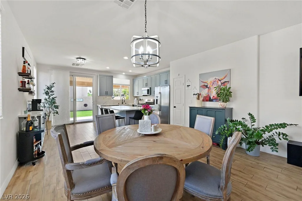 9127 Ivybridge, Las Vegas, NV 89123