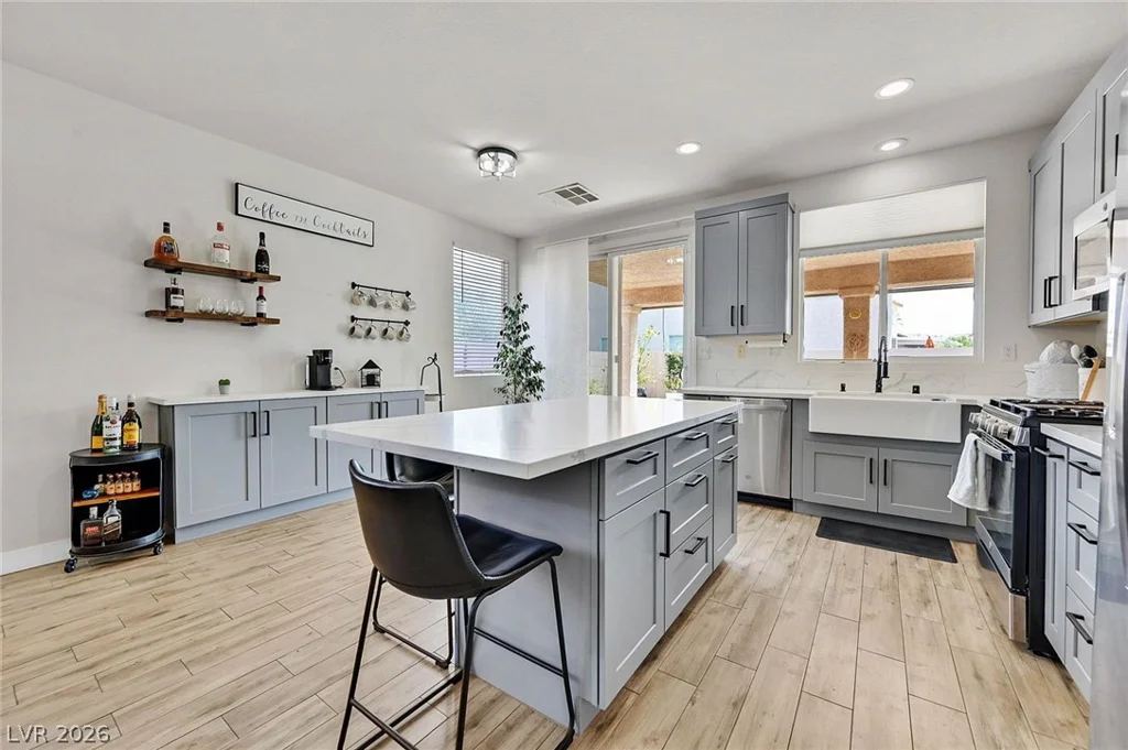 9127 Ivybridge, Las Vegas, NV 89123