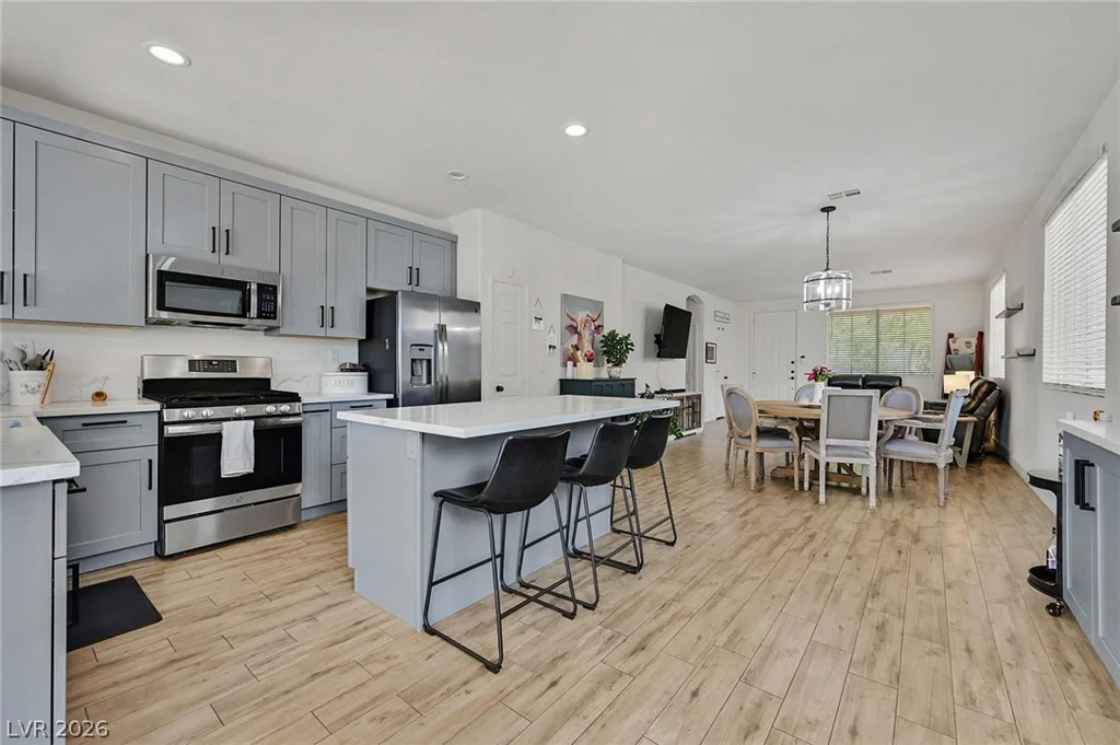 9127 Ivybridge, Las Vegas, NV 89123
