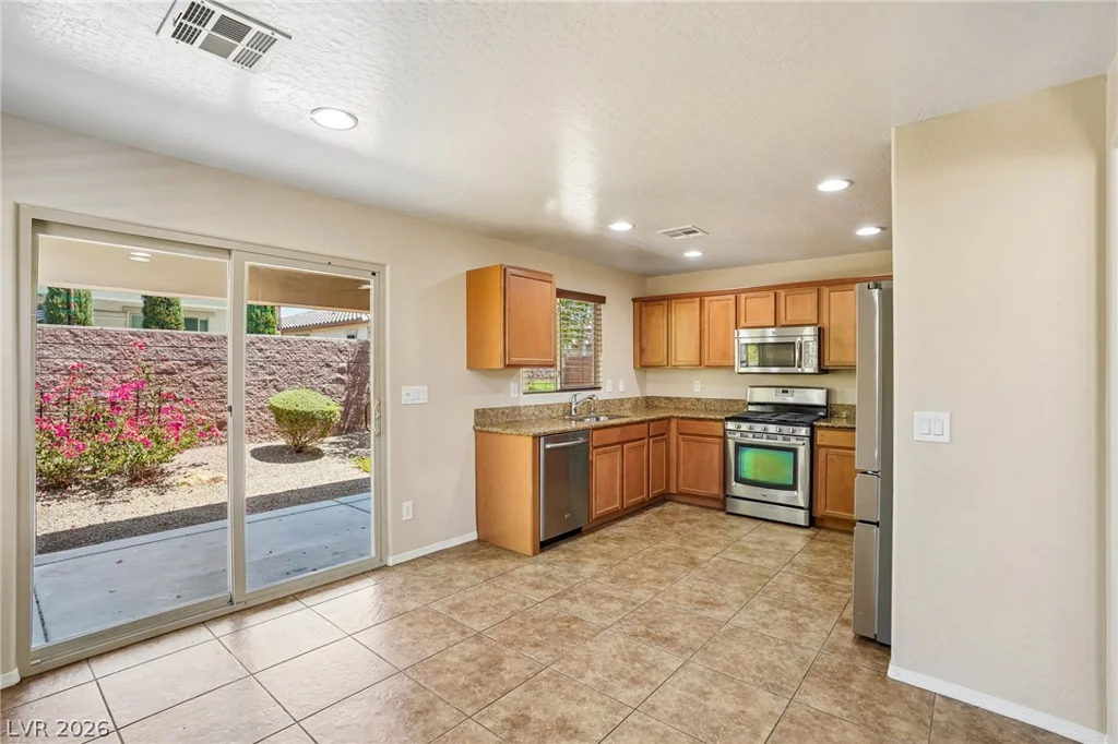 3752 Garnet Heights, North Las Vegas, NV 89081