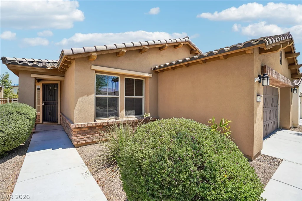 3752 Garnet Heights, North Las Vegas, NV 89081