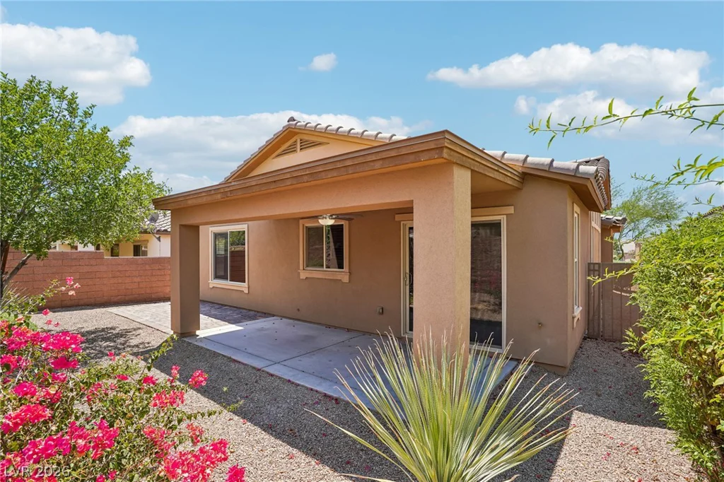 3752 Garnet Heights, North Las Vegas, NV 89081