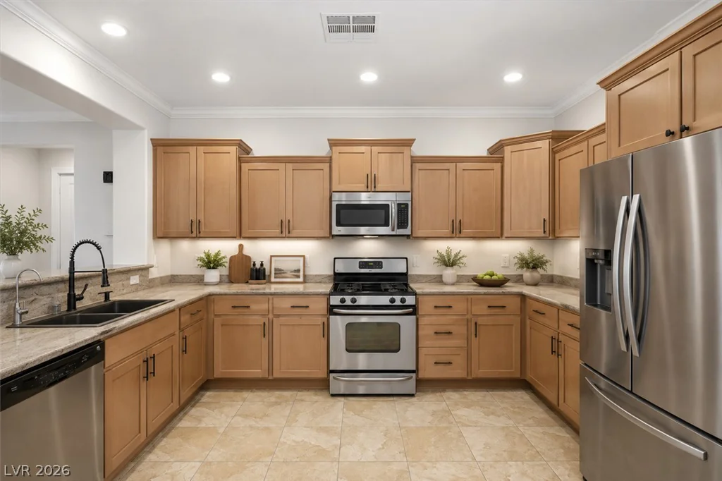 6737 Scavenger Hunt, North Las Vegas, NV 89084