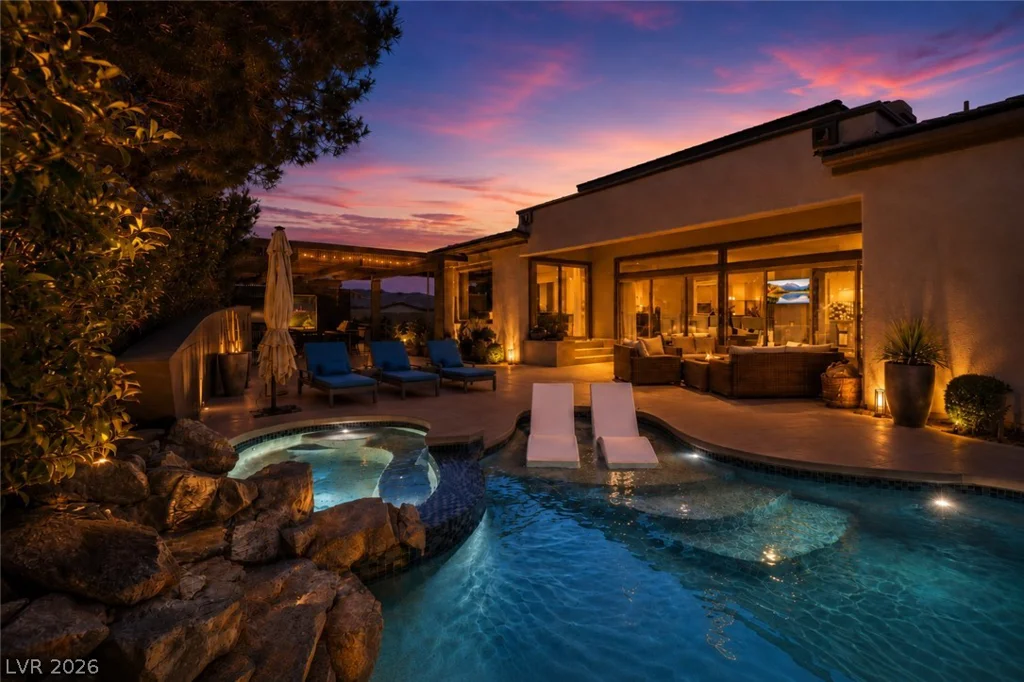 4 Darcy, Henderson, NV 89052
