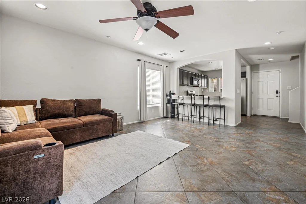 9156 Point Lace, Las Vegas, NV 89149