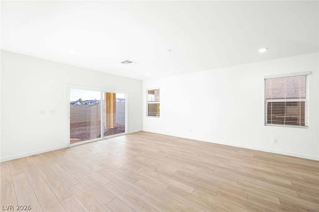 8373 Rochelle, Las Vegas, NV 89147