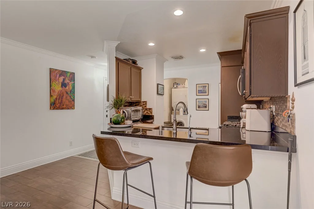 1118 Burnt Sky, Las Vegas, NV 89183