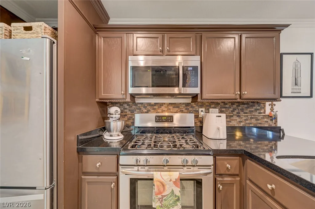 1118 Burnt Sky, Las Vegas, NV 89183