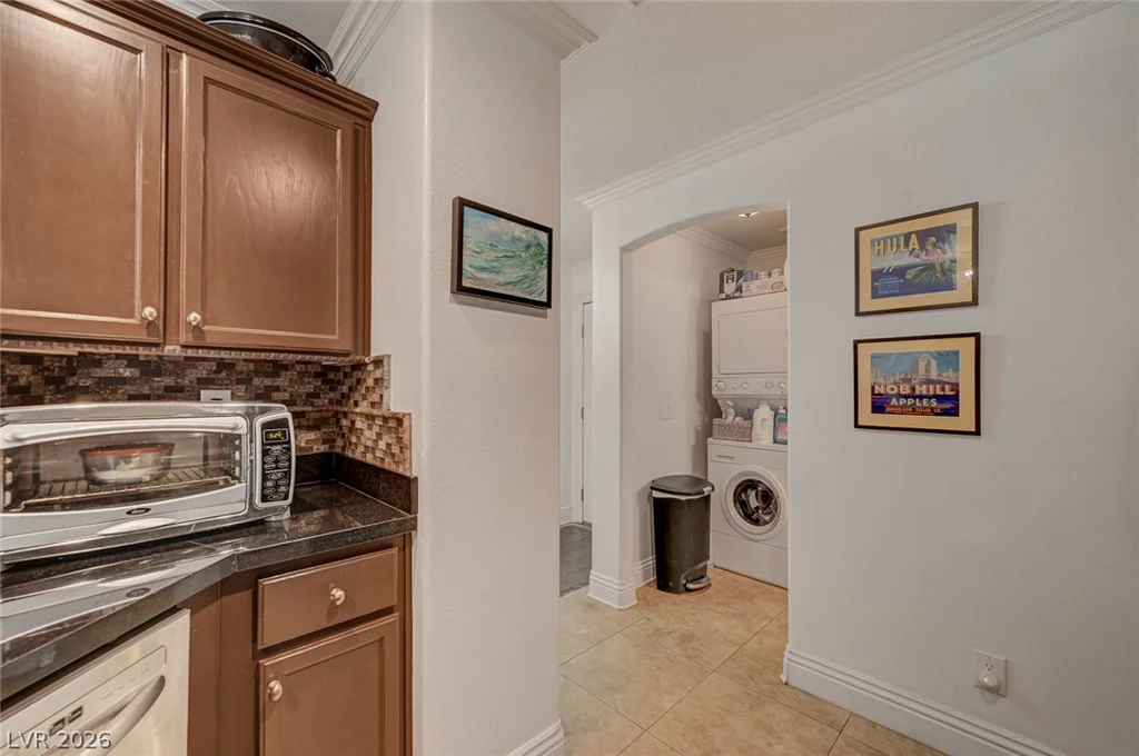 1118 Burnt Sky, Las Vegas, NV 89183
