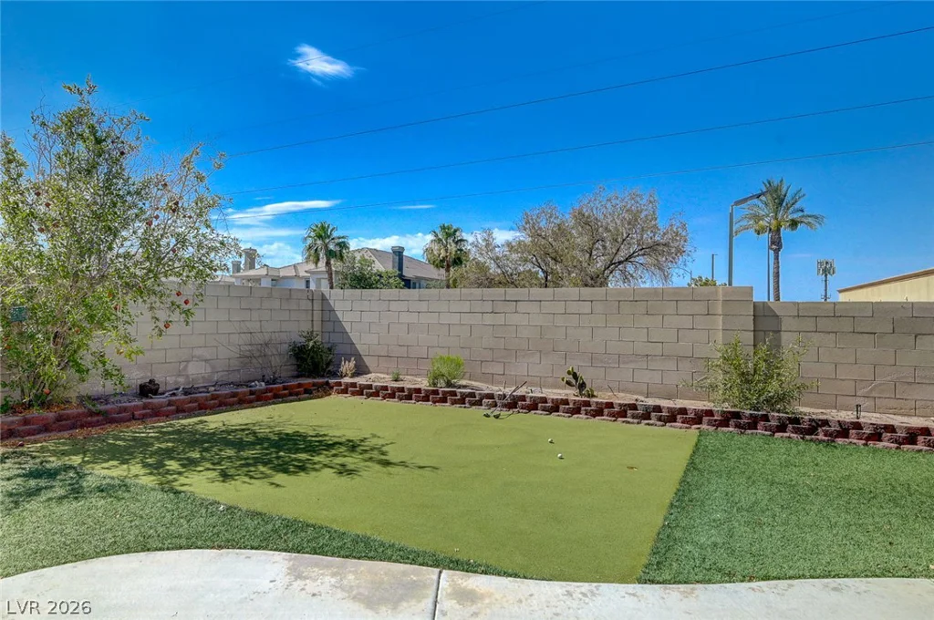 1118 Burnt Sky, Las Vegas, NV 89183