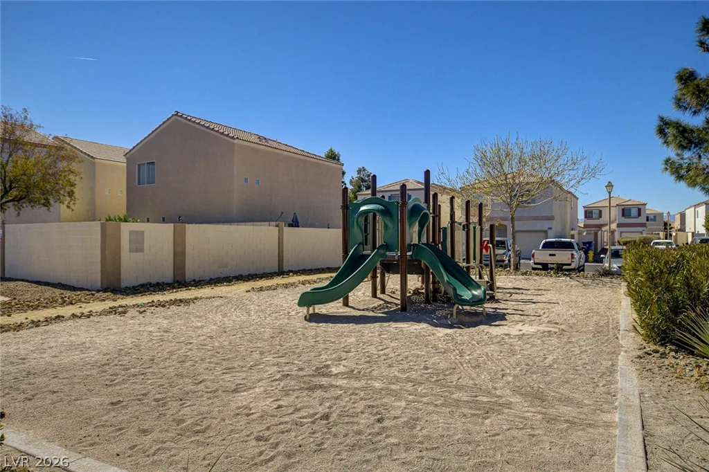 1118 Burnt Sky, Las Vegas, NV 89183