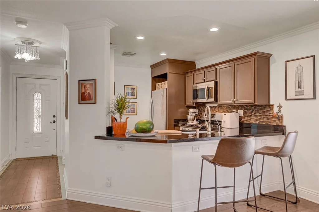 1118 Burnt Sky, Las Vegas, NV 89183