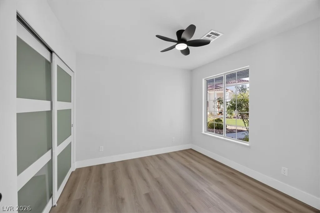 3204 Crescent Run, Las Vegas, NV 89117