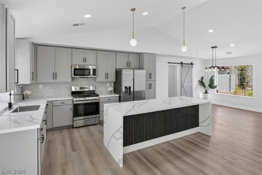 3204 Crescent Run, Las Vegas, NV 89117
