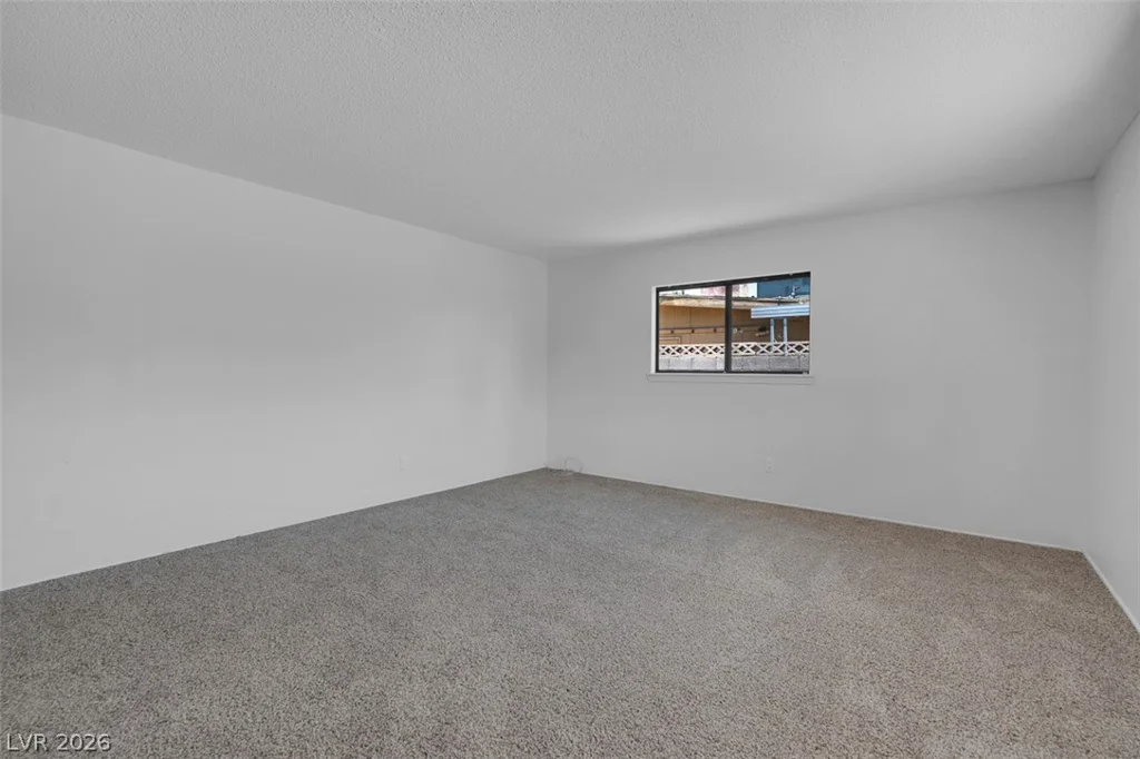 3560 Regents, Las Vegas, NV 89121