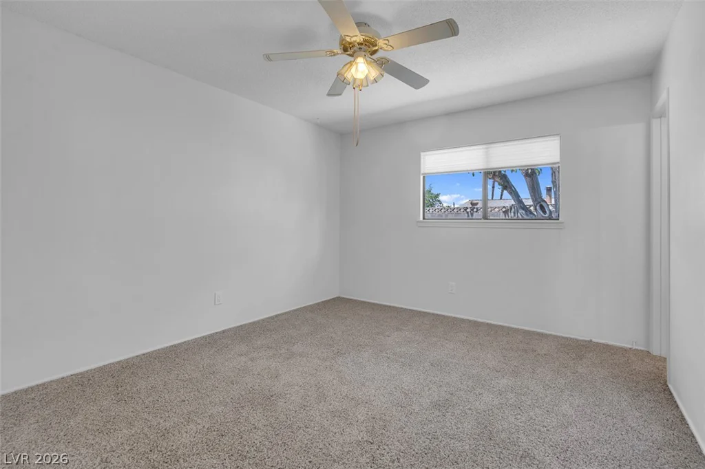 3560 Regents, Las Vegas, NV 89121