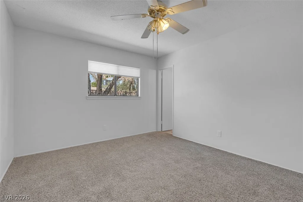 3560 Regents, Las Vegas, NV 89121