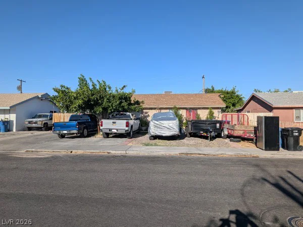 620 Garrison, Las Vegas, NV 89107