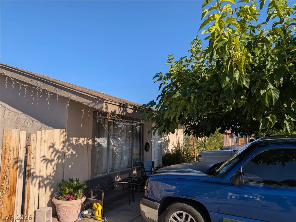 620 Garrison, Las Vegas, NV 89107