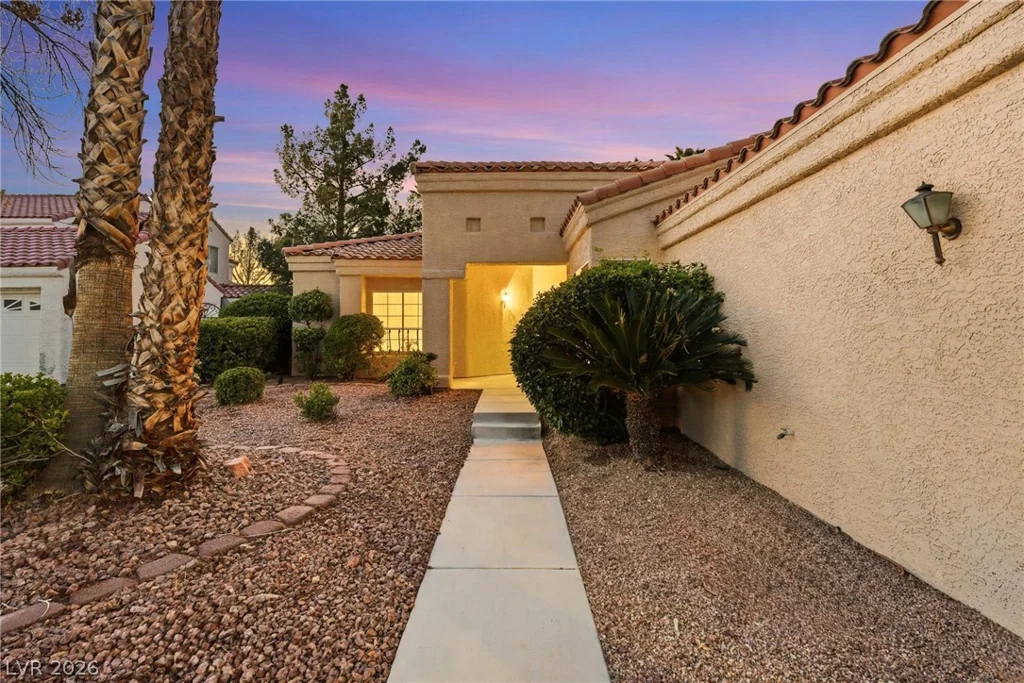 7813 Painted Sunset, Las Vegas, NV 89149