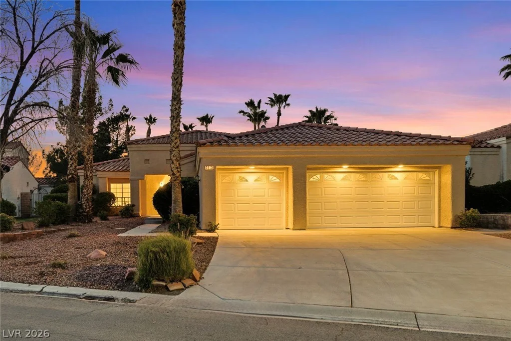 7813 Painted Sunset, Las Vegas, NV 89149
