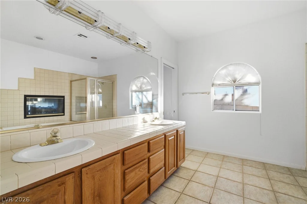 7813 Painted Sunset, Las Vegas, NV 89149