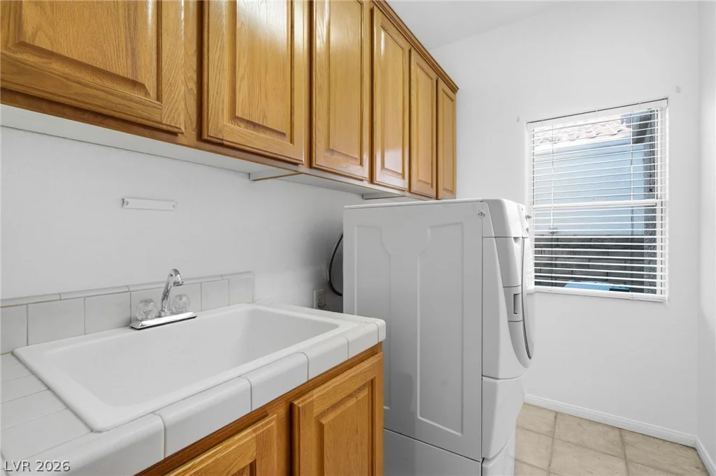 7813 Painted Sunset, Las Vegas, NV 89149
