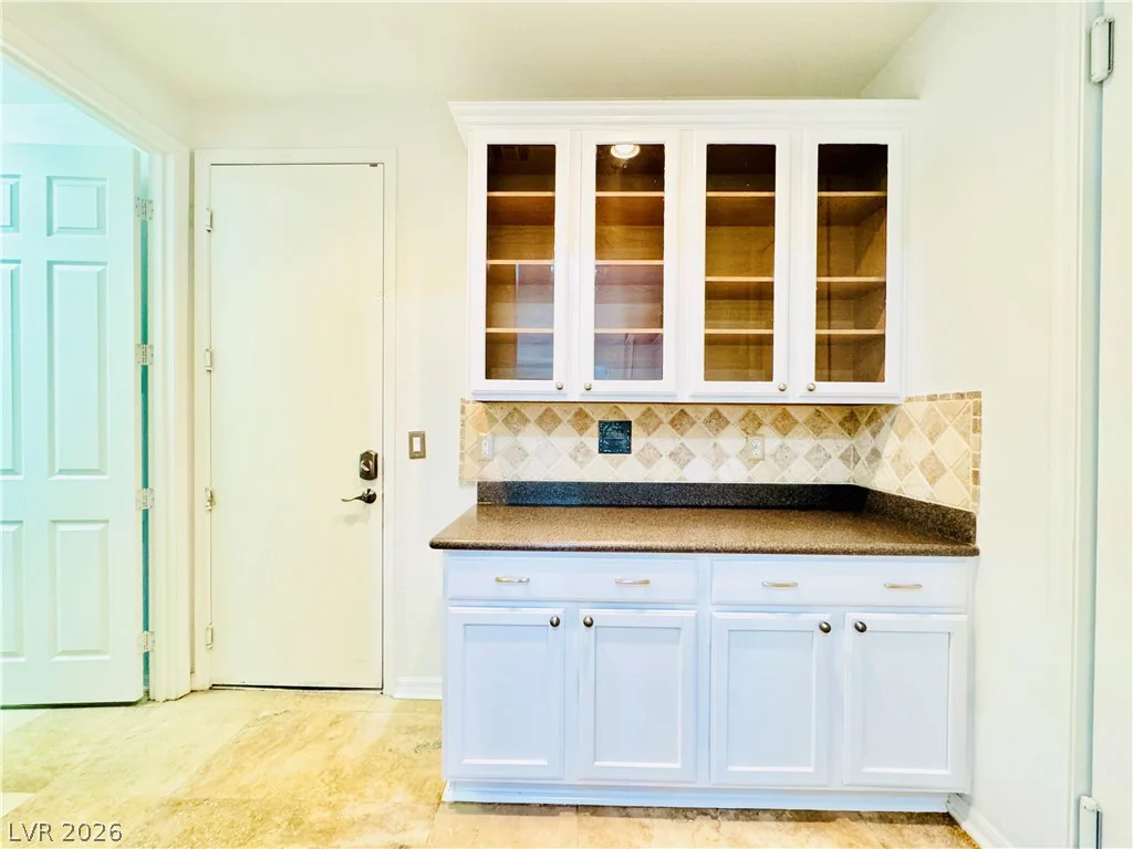 10227 Sunset Gardens, Las Vegas, NV 89135