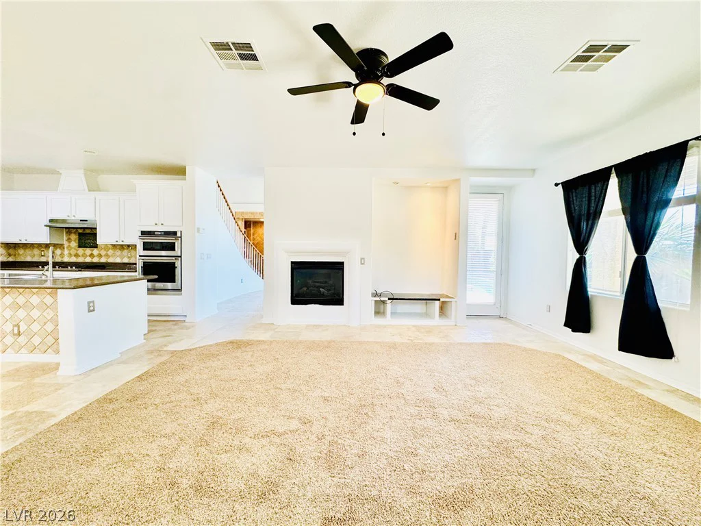 10227 Sunset Gardens, Las Vegas, NV 89135
