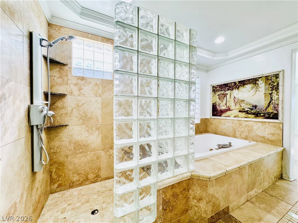 10227 Sunset Gardens, Las Vegas, NV 89135