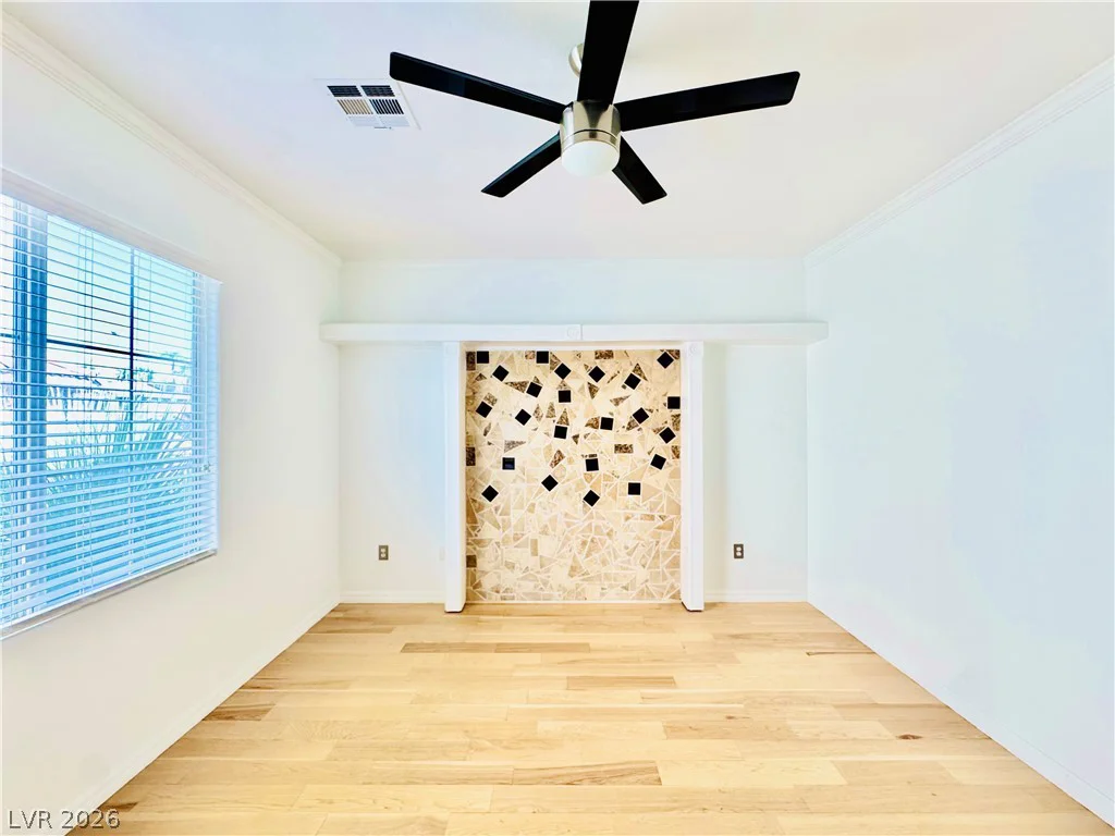 10227 Sunset Gardens, Las Vegas, NV 89135